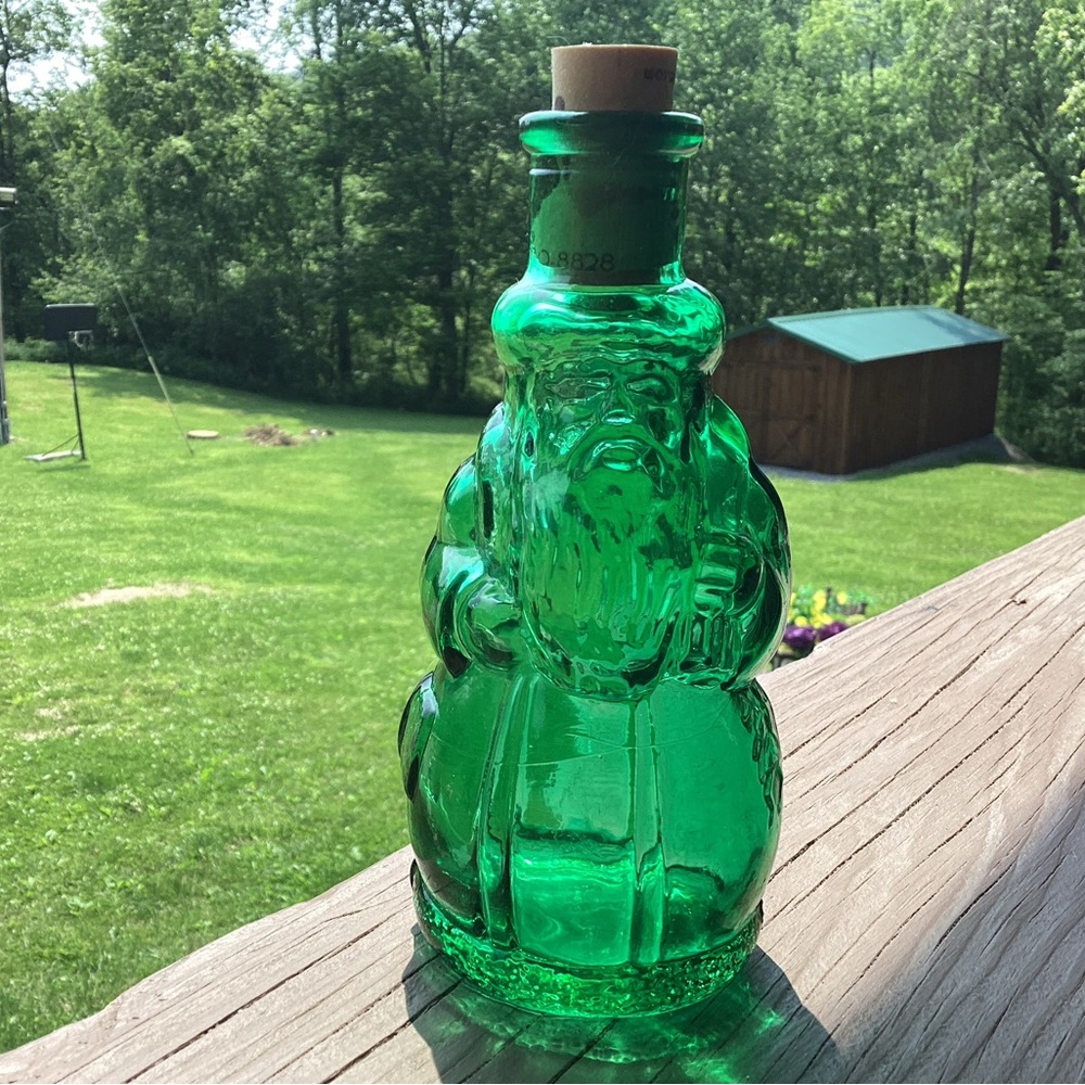 Vintage Green Glass Santa Decanter, Made in SPAIN - Picture 8 of 9